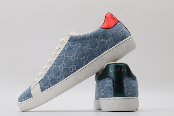 G*u*i* trainer sneaker77