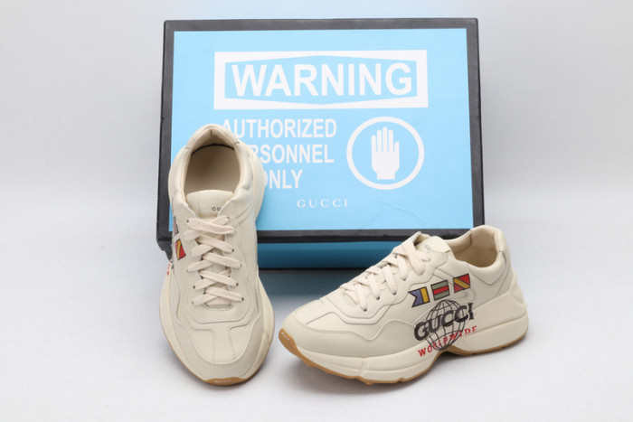 G*u*i* trainer sneaker12