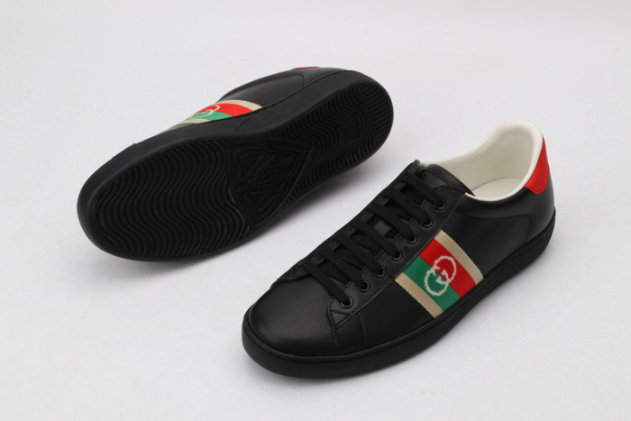 G*u*i* trainer sneaker62